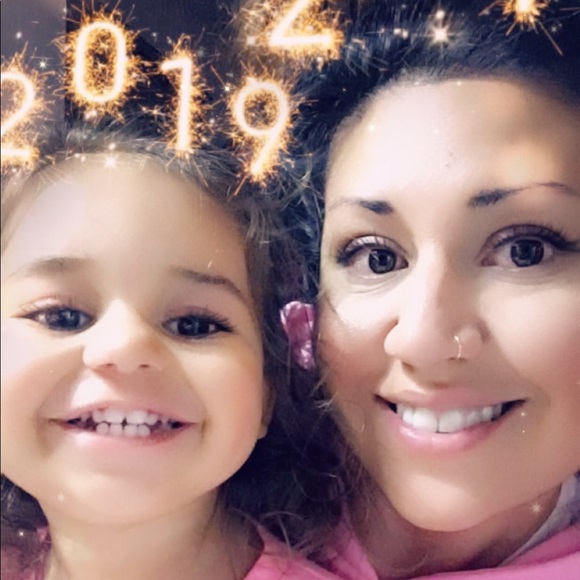 Meet your Posher, Priscilla - Picture 1 of 6